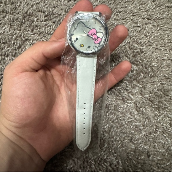 Hello Kitty watch - Picture 2 of 2